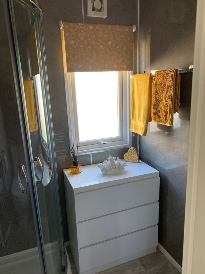 Aurora Luxury Beach Lodge Lossiemouth Extérieur photo
