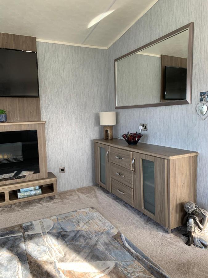 Aurora Luxury Beach Lodge Lossiemouth Extérieur photo