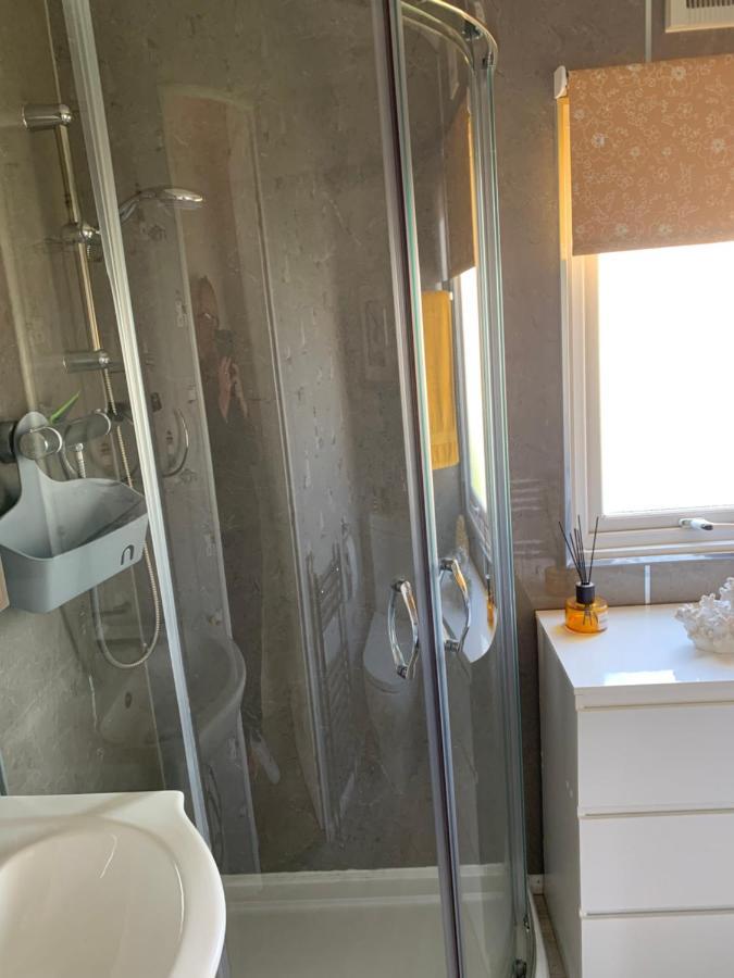 Aurora Luxury Beach Lodge Lossiemouth Extérieur photo